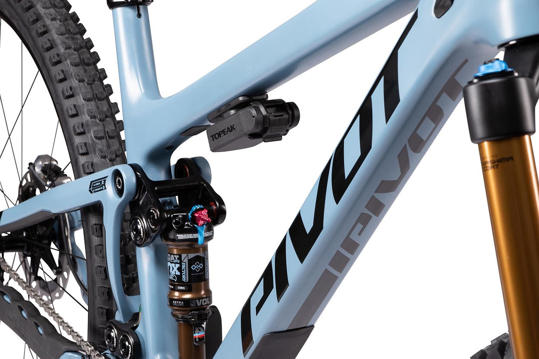 Pivot trail 429 specs deals